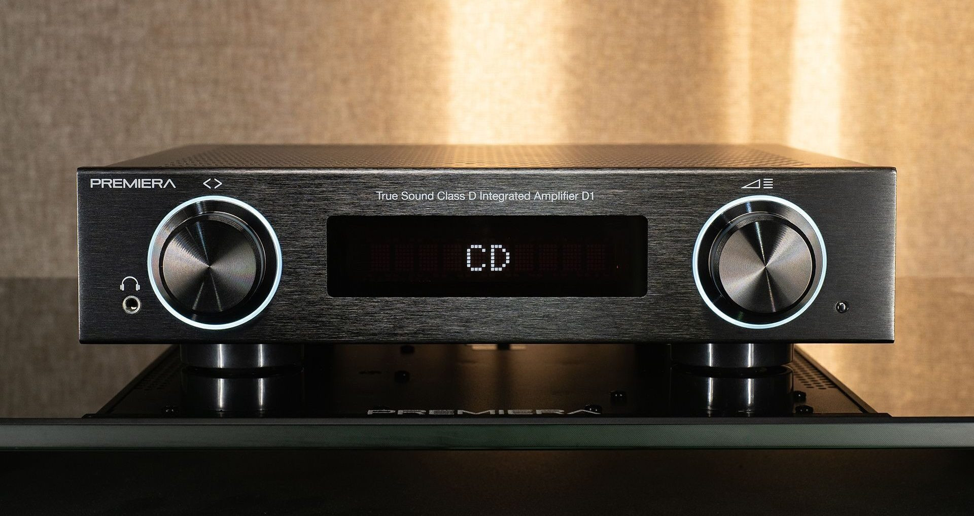 Интегральный усилитель PREMIERA D1, тестирование экспертов Stereo.ru