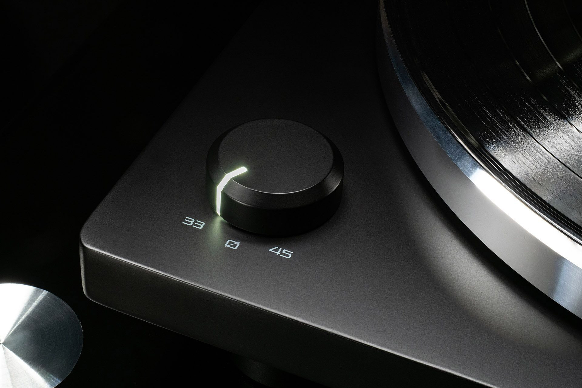 Проигрыватель винила PREMIERA T-One, тестирование экспертов Stereo.ru