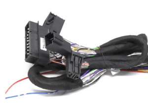 Миниатюра продукта GOLDHORN Wire PNP Harness for 8ch DSP-BMW mono amp HK 8ch 1M К-т кабелей для HK BMW
